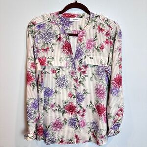 Calvin‎ Klein Beautiful Floral Blouse V Neck